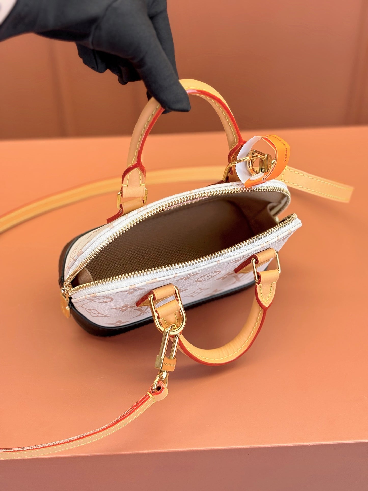 Sac LV Nano Alma