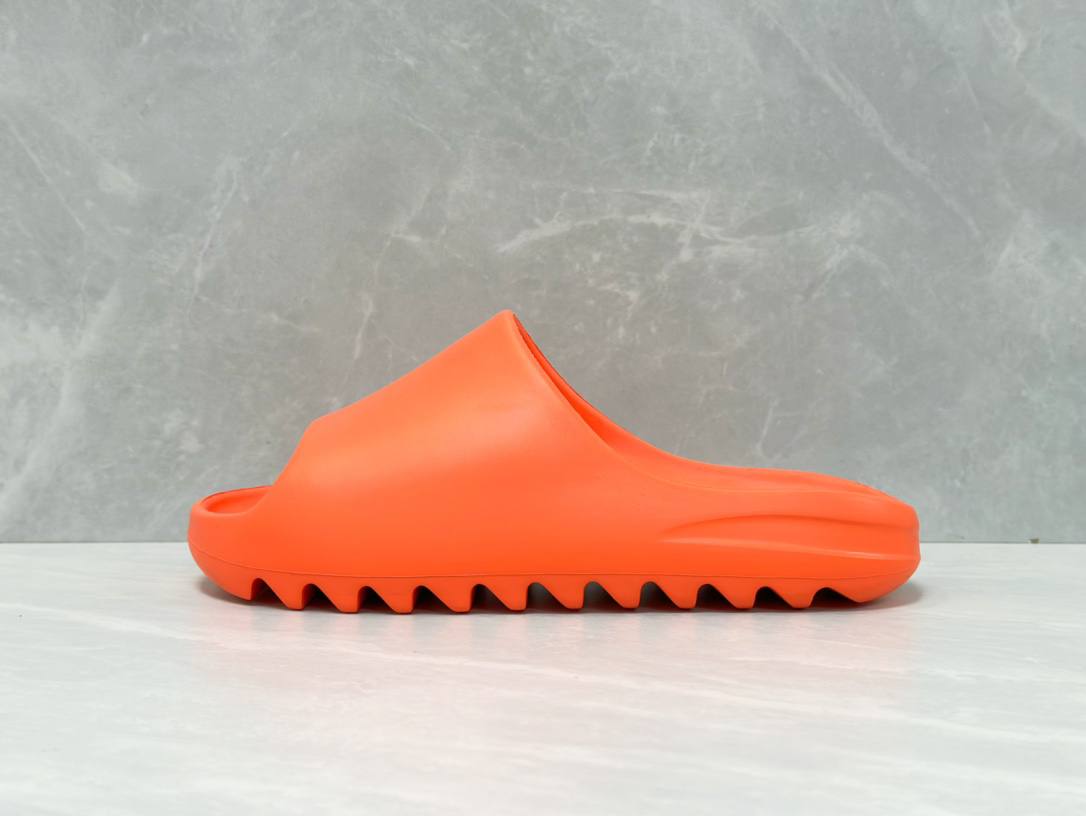 Yeezy Slide Orange