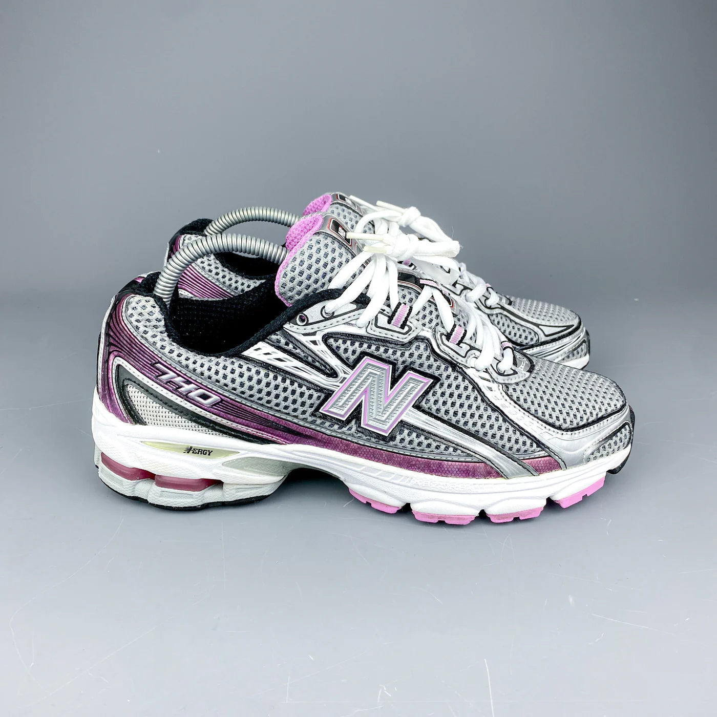 New Balance 740 Rose