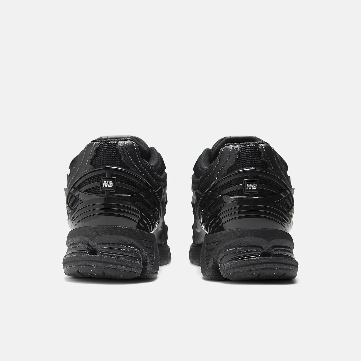 1906D Protection Pack Black Leather
