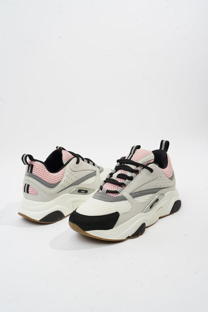 B22 Pale Pink Grey
