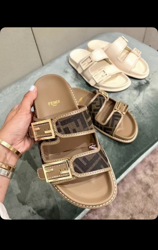 Sandales Fendi FF Marron