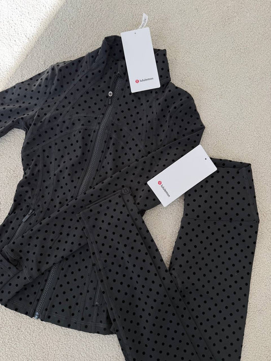 Ensemble Lululemon Noir