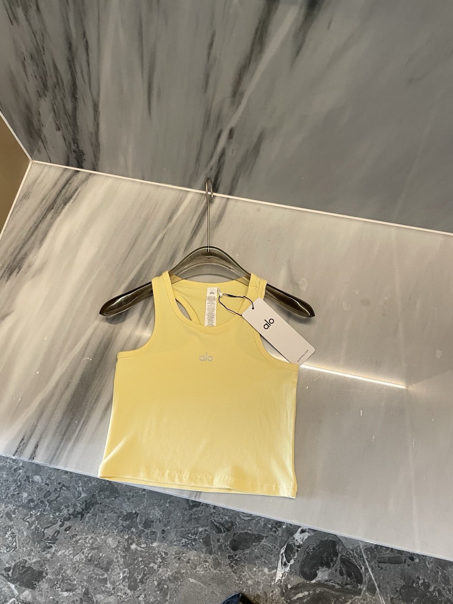 Débardeur alo Jaune