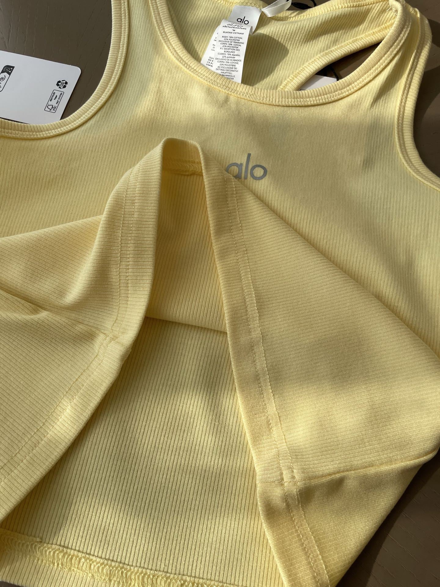 Débardeur alo Jaune