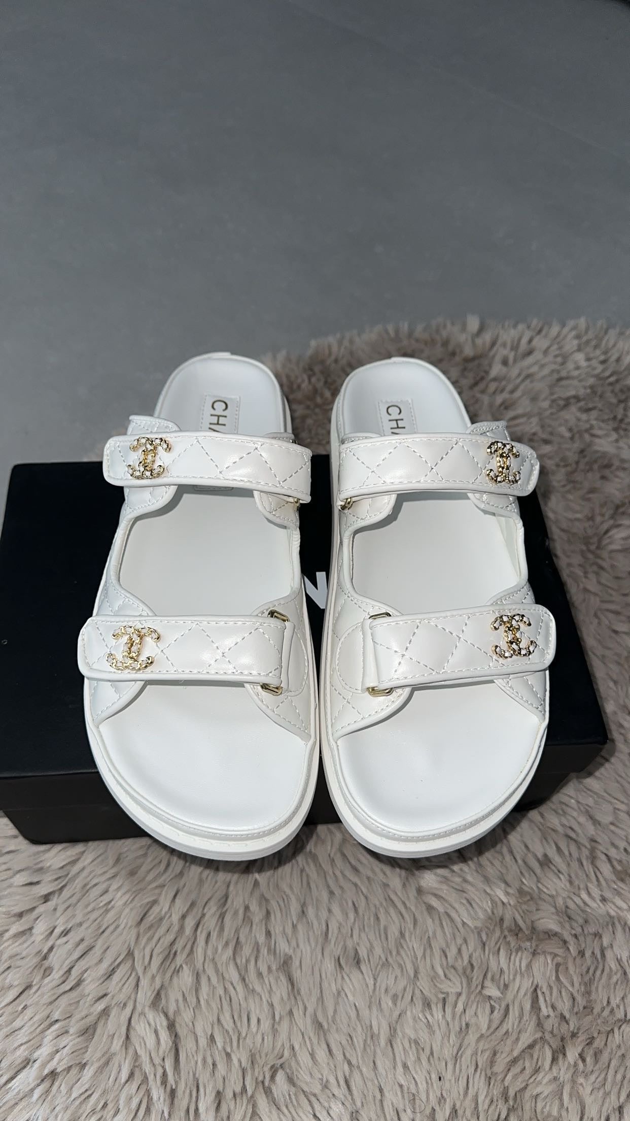 Sandales Chanel Blanche