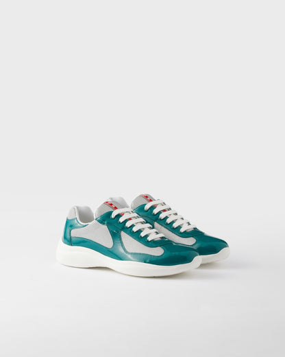 Prada America’s Cup Bleu lagon