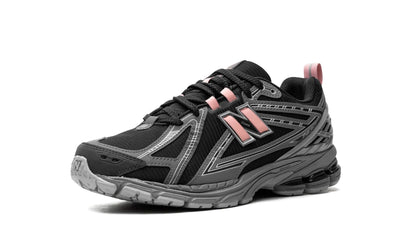 New Balance 1906R Black Pink Moon