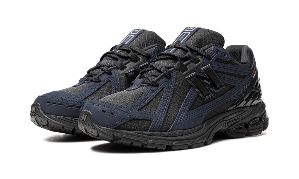 New Balance 1906R Cordura Outerspace